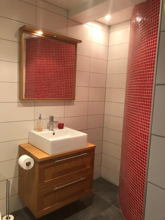 Fridfullt Boende Pa Lantgard Med Underbar Utsikt Malmo Bagian luar foto